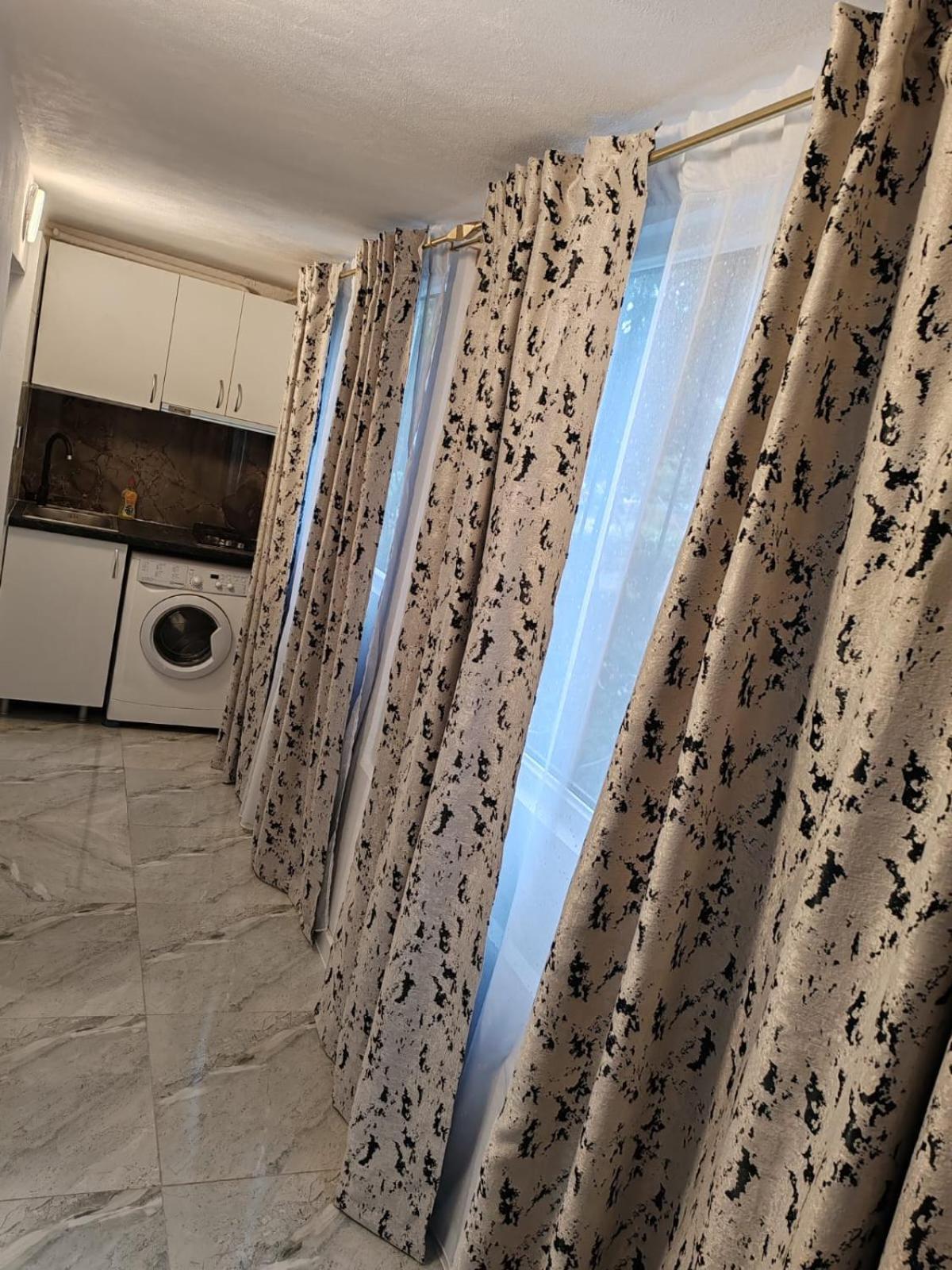 Garsoniera G3 Apartamento Craiova Exterior foto